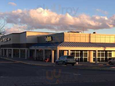 Tony's Big Cheese Pizza, Yakima