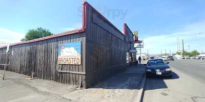 Old Town Pump Saloon