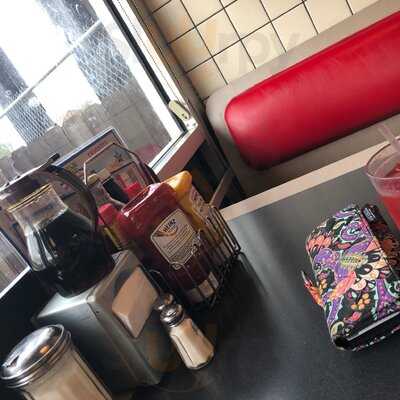 Waffle House, Hattiesburg