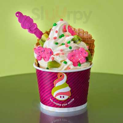 Menchie's Frozen Yogurt, Renton