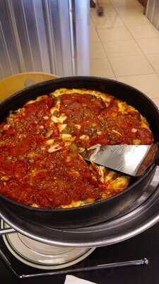 Tony's Chicago Style Pizzeria, Davenport