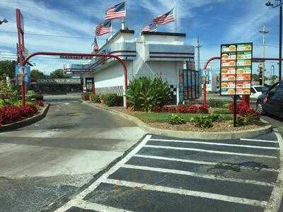 Rally's Hamburgers, Bowling Green