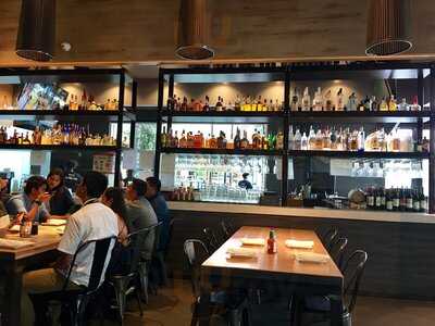 EMC Seafood & Raw Bar - Oxnard, Oxnard