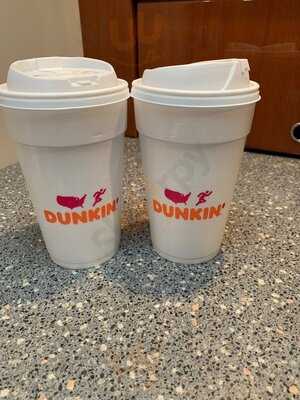 Dunkin', Warwick