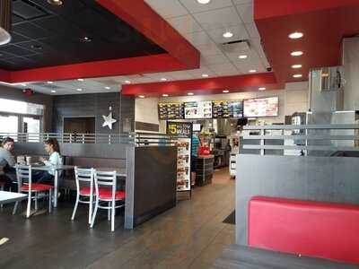 Carl's Jr., Visalia