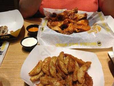 Buffalo Wild Wings, Scranton