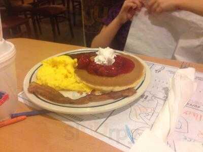 IHOP, Midland