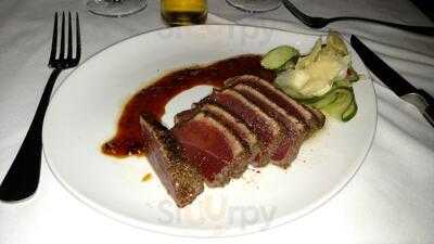 Vic & Anthony's Steakhouse