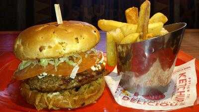 Red Robin Gourmet Burgers