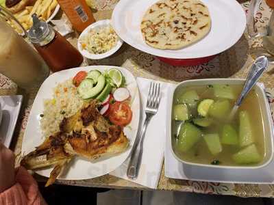 Merlos Salvadorean Cuisine, Gardena