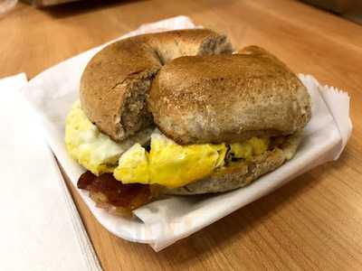 Detroit Bagel Factory, Livonia