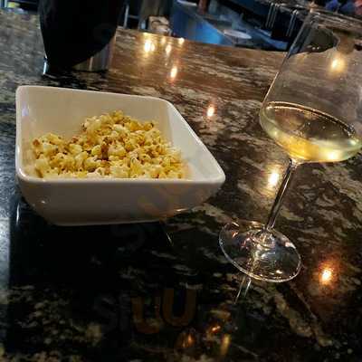 Bodega Wine Dive