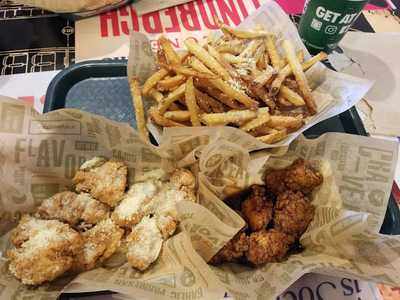 Wingstop, Livonia