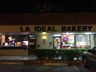 La Ideal Bakery