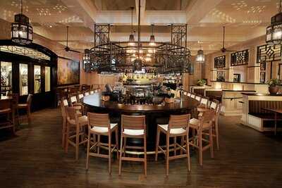 Tommy Bahama Restaurant & Bar