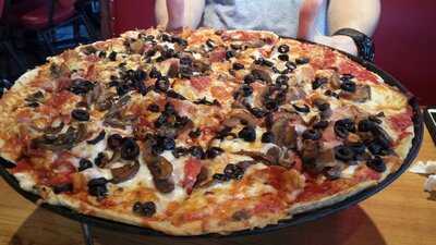 Cemeno's Pizza, Joliet