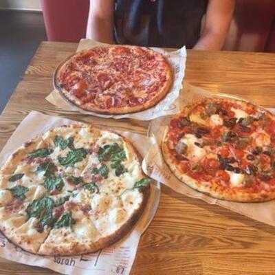 Blaze Pizza