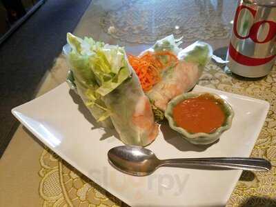 Toomie's Thai Cuisine