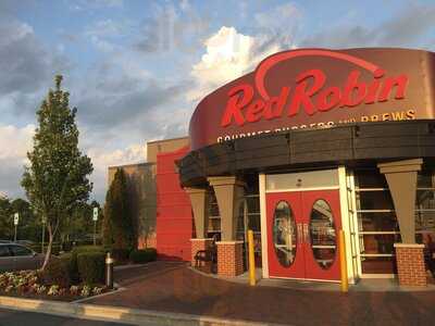 Red Robin America's Gourmet Burgers and Spirits, Columbia