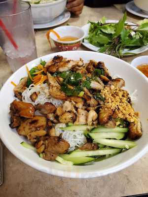 Pho Anhoa Noodle House