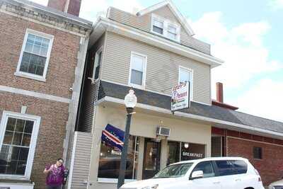 Izzy's Restaurant, New Bedford