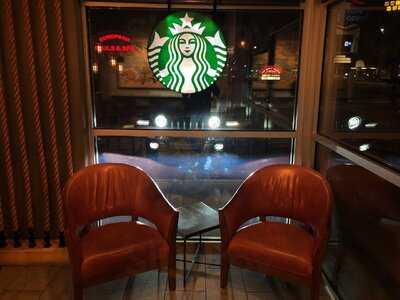 Starbucks, Conway