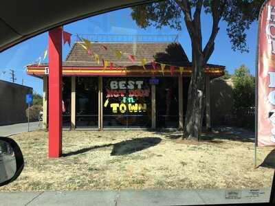 Famous Vinnies Hot Dogs, Fairfield