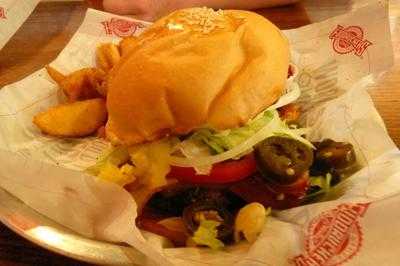 Fuddruckers