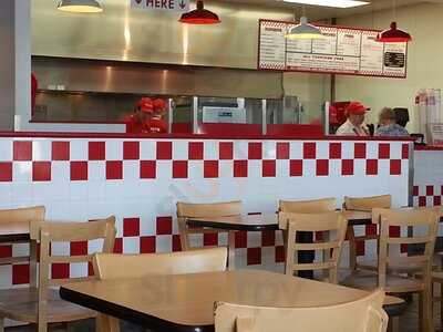 Five Guys, Olathe