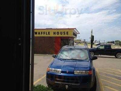 Waffle House, Conway