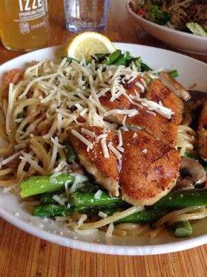 Noodles & Company, Eau Claire