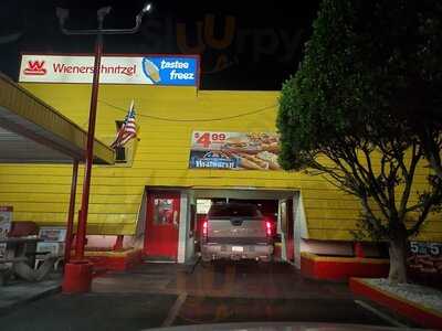 Wienerschnitzel, Yuma