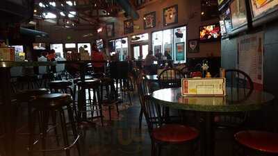 Bully's Sports Bar & Grill