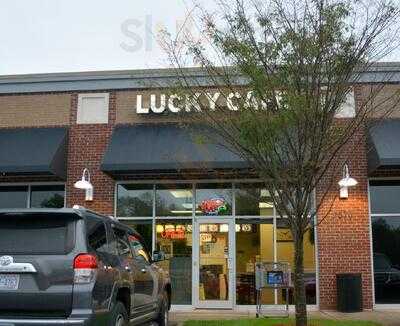 Lucky Cafe