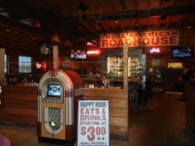 Logans Roadhouse, Conway