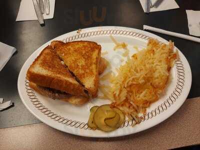 Waffle House, Conway