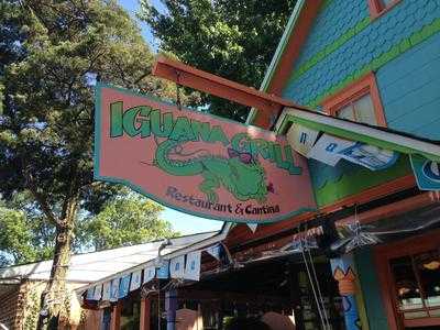 Iguana Grill