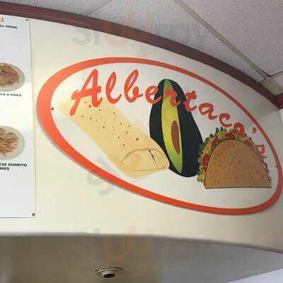 Albertaco's, San Marcos