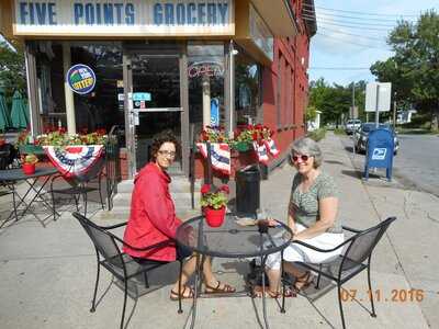 Saratoga 5 Points Market & Deli