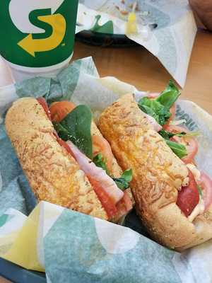 Subway, Conroe