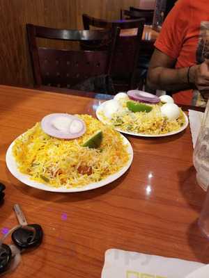 Paradis Biryani Pointe