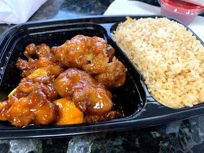 Wok N Roll, Grapevine