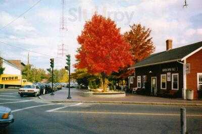 Depot Coffee Shoppe, Newton