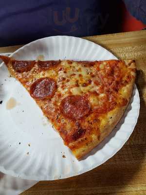 College Pizza