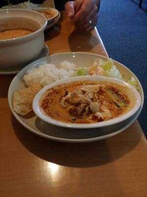 River Khwae Thai Cuisine, Moreno Valley