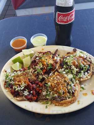 Taqueria Y Pollo Asado El Grullo