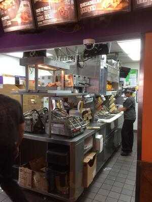 Taco Bell, Westminster