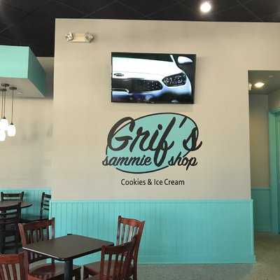 Grif's Sammie Shop, Allen