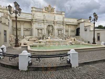 Villa Lago dei Cigni, Roma