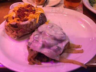 Texas Roadhouse, Burlington